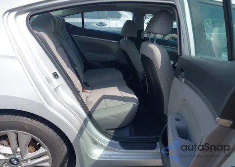 2019 Hyundai Elantra Value Edition из США, поврежденный, VIN KMHD84LF8KU876484